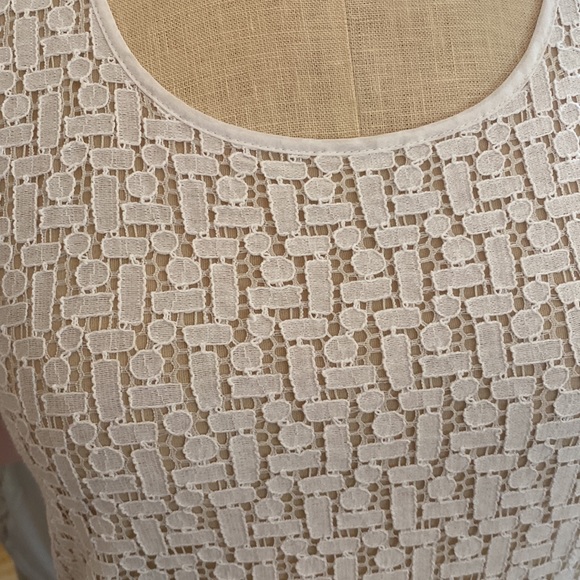 Ann Taylor NWOT Blouse XS - Picture 4 of 6